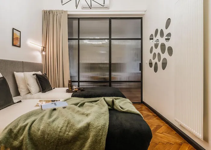 Pinata - Orzeszkowej 8 *